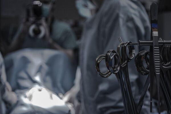 Differences in postoperative satisfaction between orthopedic and cosmetic patients